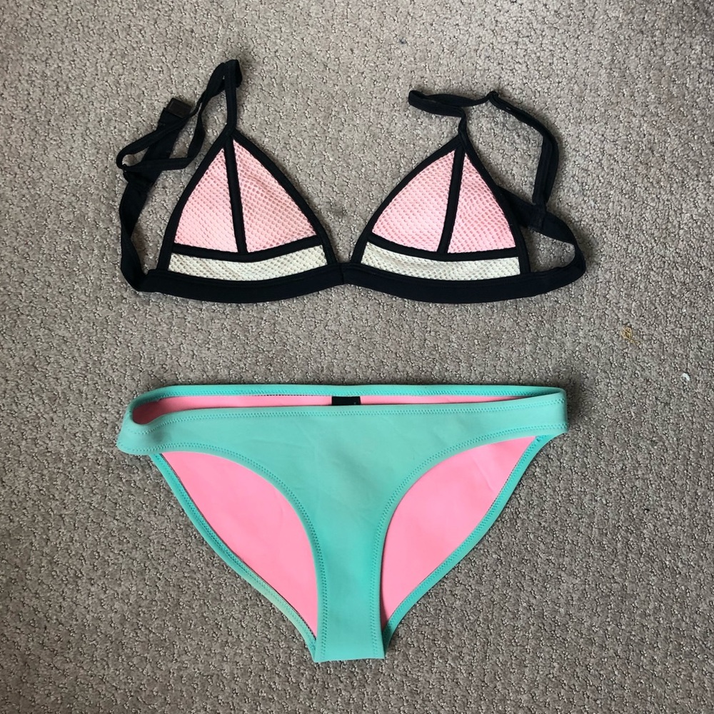 Triangl Bikini